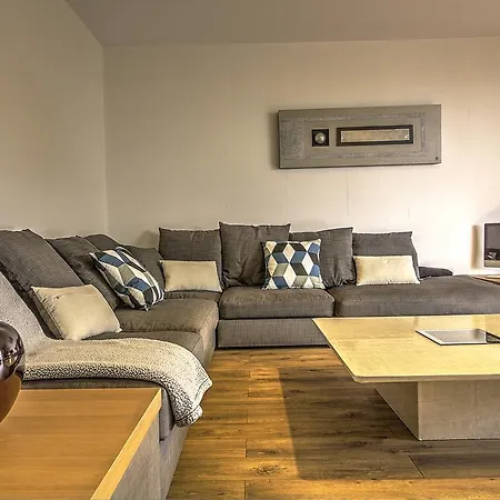 Apartment Livia 16s